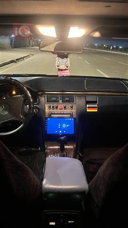 مرسيدس بنز E-Class